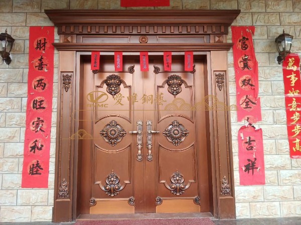 業主選購銅門品牌時應當注意什么？