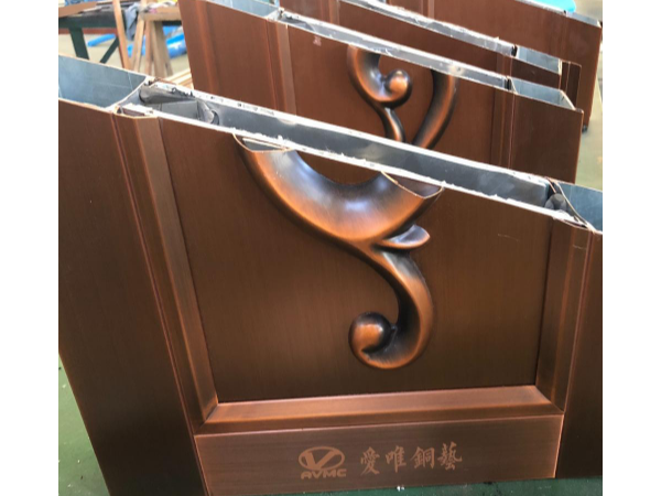 工程銅門隱患多？愛唯銅門10年經驗老師傅為您解憂